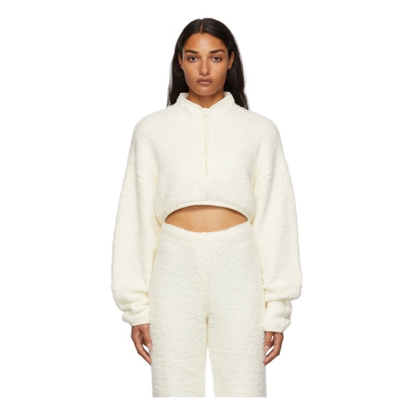 Skims Cozy Knit Cropped Pullover - Picture 1 of 9